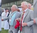 Caballo de Sir Alex Ferguson gana carrera y esta es la celebración
