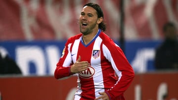 Maniche celebra un gol con el Atl&eacute;tico. 