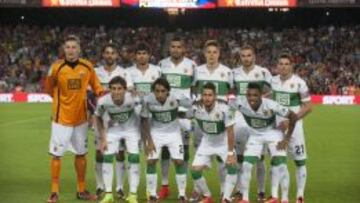 Alineación del Elche en el Camp Nou