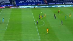 ¡Genial pared! La asistencia de Edu Vargas en triunfo de Tigres