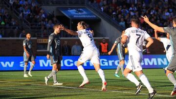 Zlatan se burla otra vez: "Vinieron por mí y los hice disfrutar"