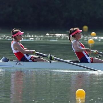 El remo hizo su debut en los Panamericanos, y con buen desempeño. Las mellizas Antonia y Melita Abraham se clasificaron a la final de Remo largo, tras quedar terceras en la prueba de hoy.