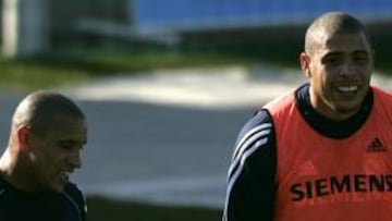 Ronaldo y Roberto Carlos compartieron su carrera futbolística durante su etapa en el Real Madrid.