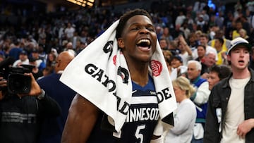 The Timberwolves guard faces legal battles with two of his ex-partners - Alexandria Descroches and Ayesha Howard.