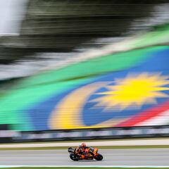 “Acosta tiene muchísimo más talento que el 90% de la parrilla”