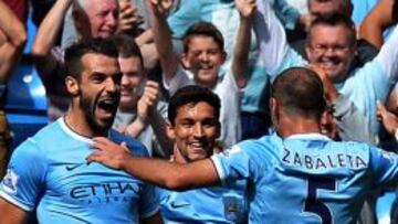 Alvaro Negredo celebrando su gol, el primero del City, ante el Hull.