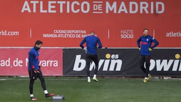 Adán en el entrenamiento del Atlético.
