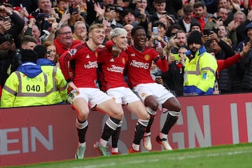 Manchester United

Variación en 1 año: 9% | Propietarios/accionistas de control: Familia Glazer, Sir Jim Ratcliffe | Liga: Premier League inglesa | Ingresos de explotación: 187 millones de dólares