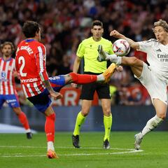 Luka Modric, histórico en el derbi madrileño