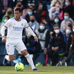 Un lío en los costados