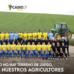 El Cádiz muestra su apoyo a los agricultores en su foto oficial