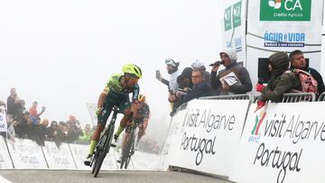 Daniel Felipe Martínez gana la segunda etapa de la Vuelta Algarve.