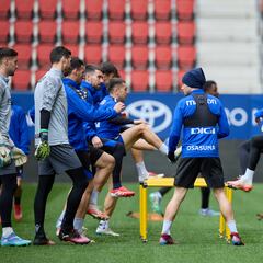 Osasuna sigue trabajando en su visita al Barcelona