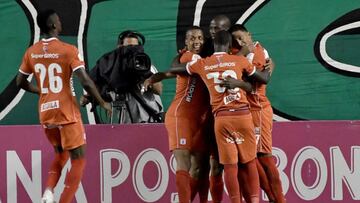 Jugadores de Am&eacute;rica de Cali en un partido oficial