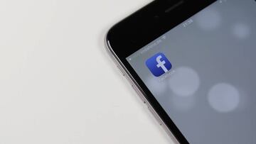 Pronto comentarás fotos en Facebook sin que nadie más se entere