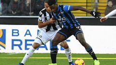 El colombiano Duv&aacute;n Zapata jugar&aacute; este lunes los octavos de final de la Copa Italia con Atalanta que visita a Cagliari, rival al que no ha podido anotarle.