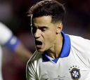 Coutinho y Everton dan a Brasil su primera victoria en la Copa