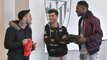 Kerman, su entrenador y Williams.