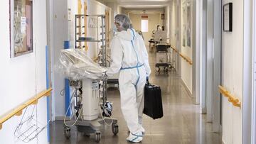 Los ingresos en UCI se disparan