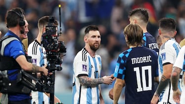 LUSAIL CITY, QATAR - DECEMBER 13: Lionel Messi of Argentina and Luka Modric of Croatia shake hands after the FIFA World Cup Qatar 2022 semi final match between Argentina and Croatia at Lusail Stadium on December 13, 2022 in Lusail City, Qatar. (Photo by Richard Heathcote/Getty Images)