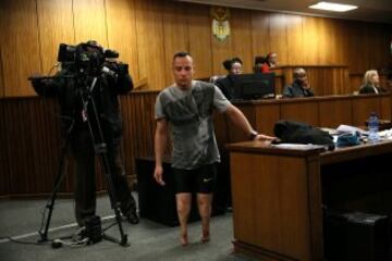 Sala del Tribunal Superior de Pretoria durante la tercera jornada de la vista que decidirá la pena de cárcel al exatleta hallado culpable del asesinato de su novia.