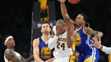 Kobe anota 44 puntos... y los Lakers sufren otra paliza