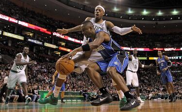 En enero de 2012, contra los Celtics, los Magic perdieron 87-56. Solo fueron capaces de anotar 16 canastas: 16/65 total. No fue ni de lejos, en todo caso, la derrota más amplia de la NBA. Esa la tiene Miami Heat, que perdió por 68 puntos (148-80) contra los Cavaliers en la temporada 1991-92. Ocho jugadores de los Cavs anotaron en dobles dígitos pero ninguno metió más de 18 puntos.