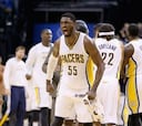Roy Hibbert agranda la herida de unos Hornets en crisis