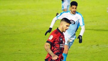 05/12/20 PARTIDO SEGUNDA DIVISION
MIRANDES - LUGO
JUAN BERROCAL PRESIONADO POR CHRIS RAMOS.