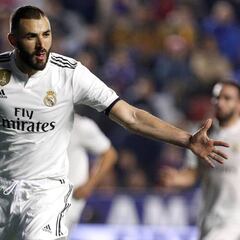 Benzema: "Ahora puedo hacer lo que debía haber hecho antes: marcar y hacer marcar"