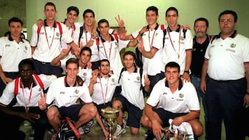 Una generaci車n 迆nica: 19 a?os del inicio de los Juniors de Oro