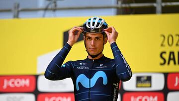 Enric Mas, minutos antes de tomar la salida en el Criterium de Saitama (Japón).