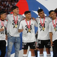 “Quizás se apuró en partir de Colo Colo; los representantes te envuelven con las promesas”