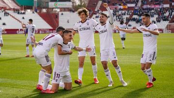 Más de un mes sin fútbol en el Carlos Belmonte