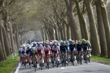 Es la segunda carrera del llamado tríptico de las Árdenas, que engloba junto a la Amstel Gold Race y la Lieja-Bastoña-Lieja. 