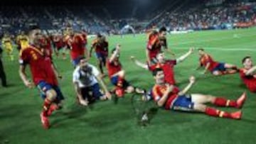 TRIUNFADORES. Morata, estandarte de la Selección campeona de Europa y de la cantera blanca.