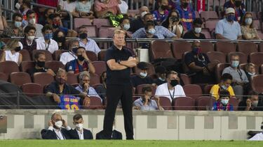 Koeman, durante el partido contra el Bayern.