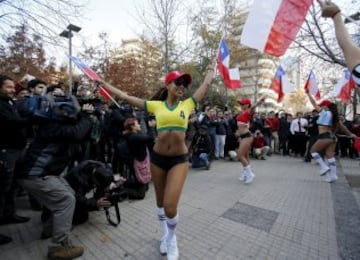 La Copa América toma color en las calles de Santiago de Chile