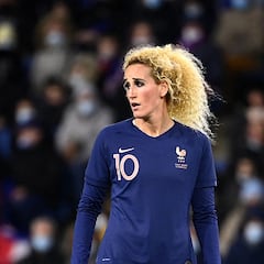 Bombazo en Coapa: Kheira Hamraoui es nueva jugadora del América