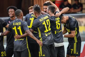 A los tres minutos, el alemán Sami Khedira adelantó a la Juventus en el marcador
