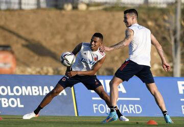 La Selección Colombia entrenó con grupo completo en Barranquilla de cara al partido ante Perú por Eliminatorias rumbo a Qatar 2022.