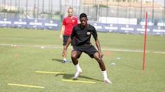 Dembelé ya se entrena con Valverde; Marlon, cerca del Niza