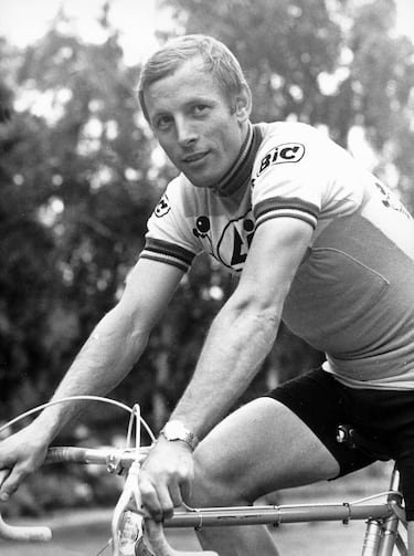 Colonia, 27 de diciembre de 1938-Leipzig, 18 de septiembre de 2024. 85 años. Ciclista alemán entre 1960 y 1976. Ganador de la Vuelta a España en 1965. También se adjudicó dos etapas en el Tour de Francia, donde logró una mejor clasificación de sexto en 1968. Fue tres veces campeón del mundo de ciclocross. 