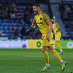 Sergio Molina empieza su camino hacia los “200 partidos con el Andorra”