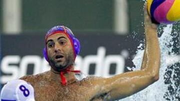 España debuta sin presión y golea a Kazajistán