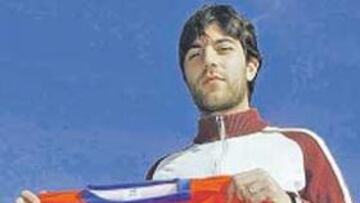 <b>Sobre Guti.</b> "Mi primo tiene la calidad suficiente como para ir al Mundial".