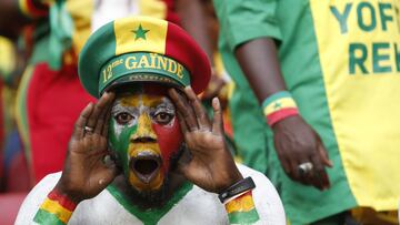 Un aficionado de Senegal durante la final de 2022, celebrada en Camerún. Senegal ganó a Egipto en los penaltis.