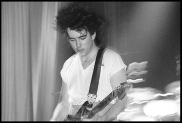 Robert Smith, en un actuación en Brighton en 1982.