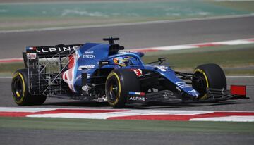 El debut de Alonso con el Alpine en im¨¢genes