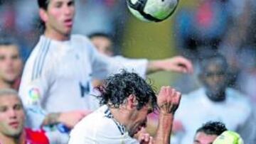 Raúl no encontró suerte de cara al gol